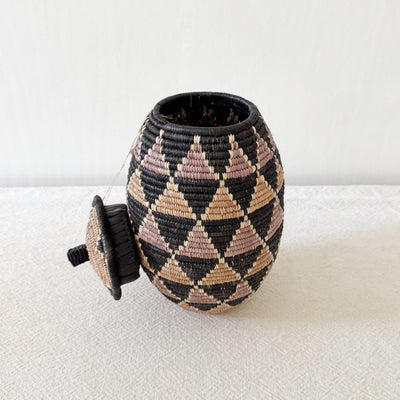 11" Lidded Zulu Basket B031 - Amsha