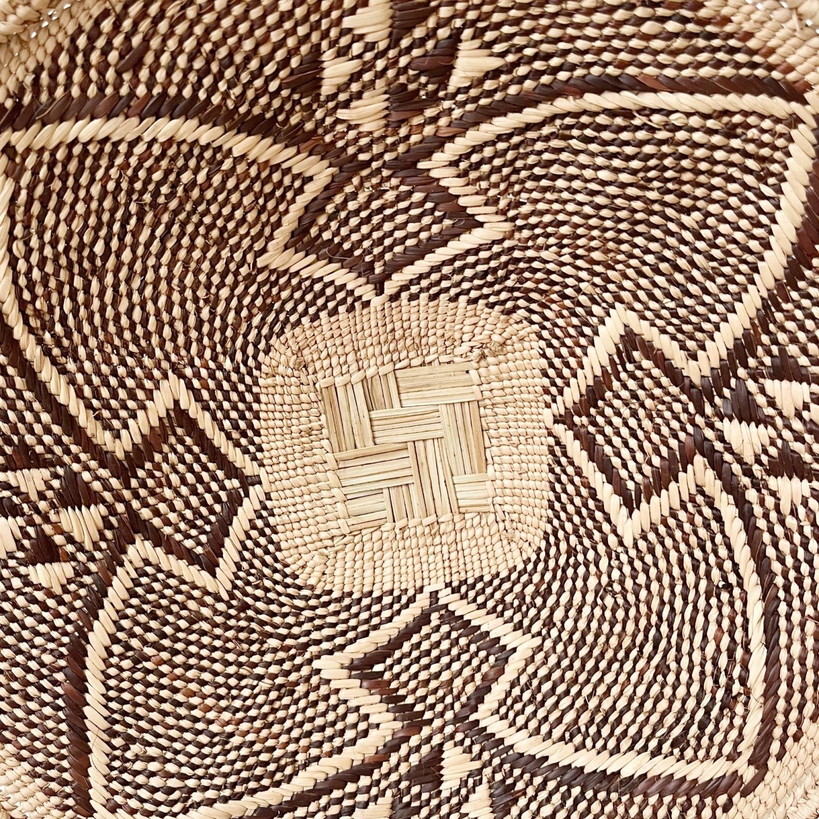 13.5" Hwange Wall Basket #H009 - Amsha