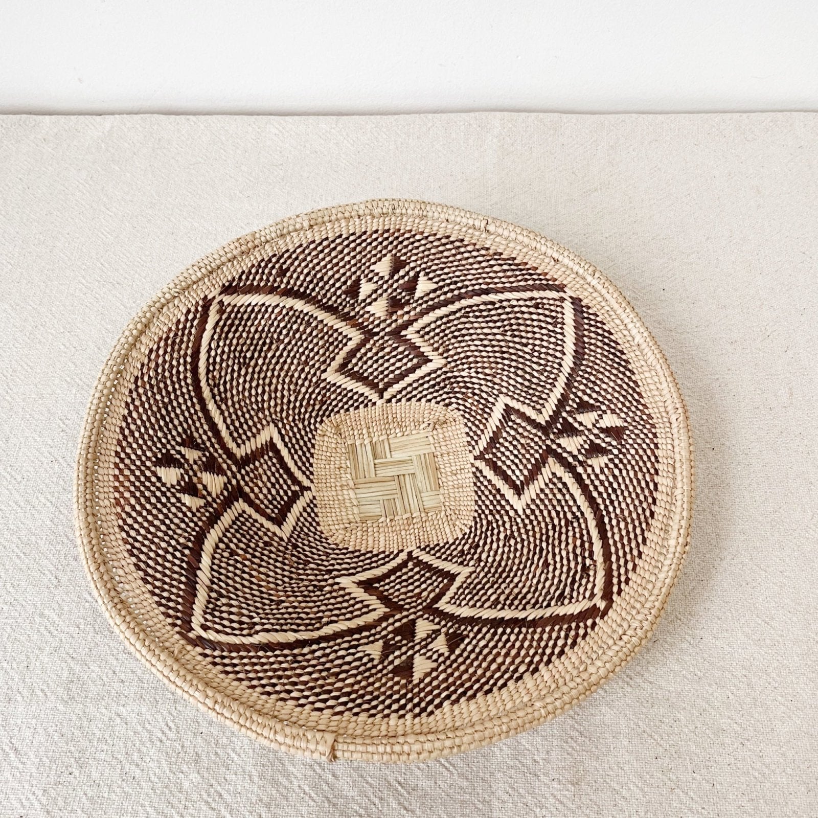 13.5" Hwange Wall Basket #H009 - Amsha