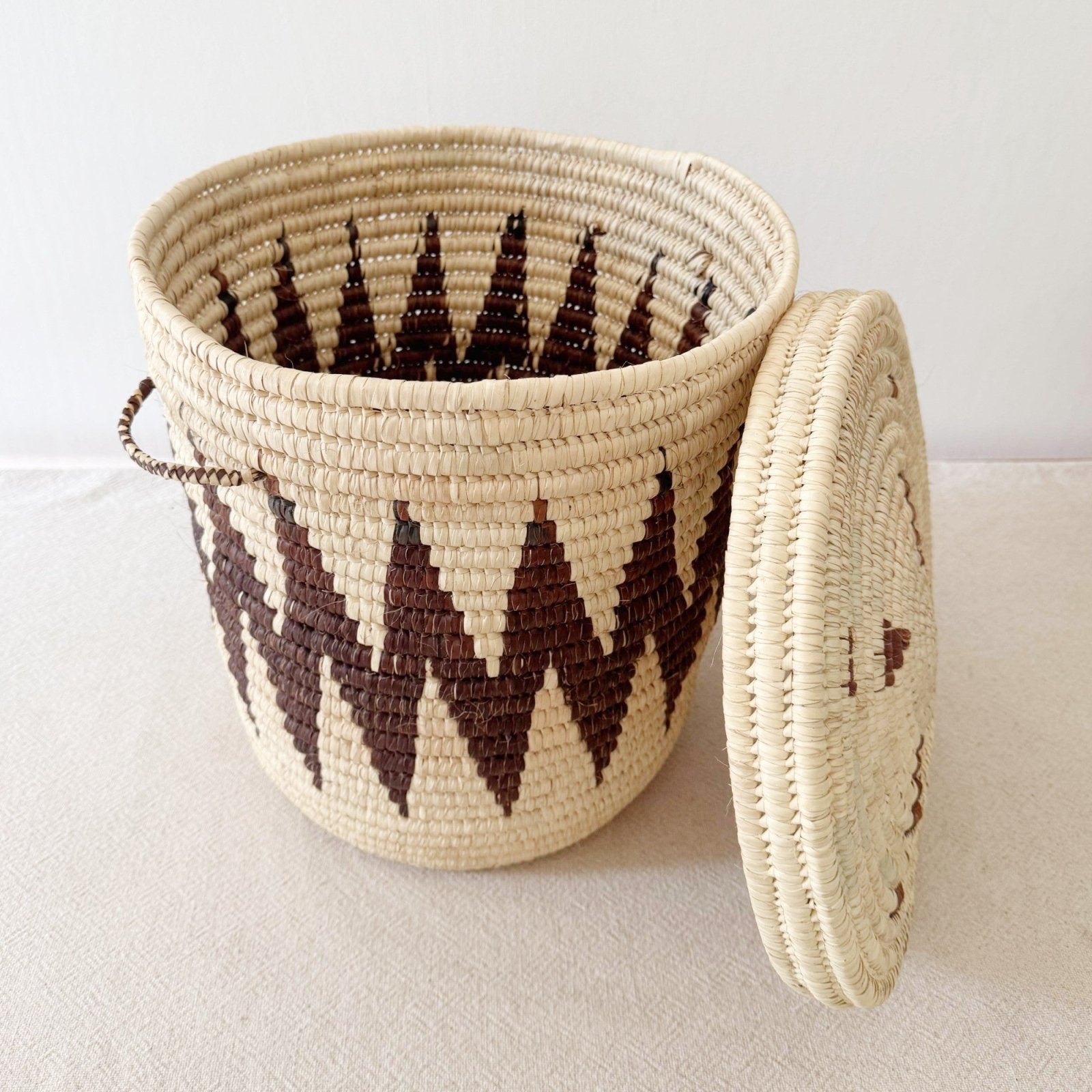 14" Lidded Palm Basket - Brown ZigZag - Amsha