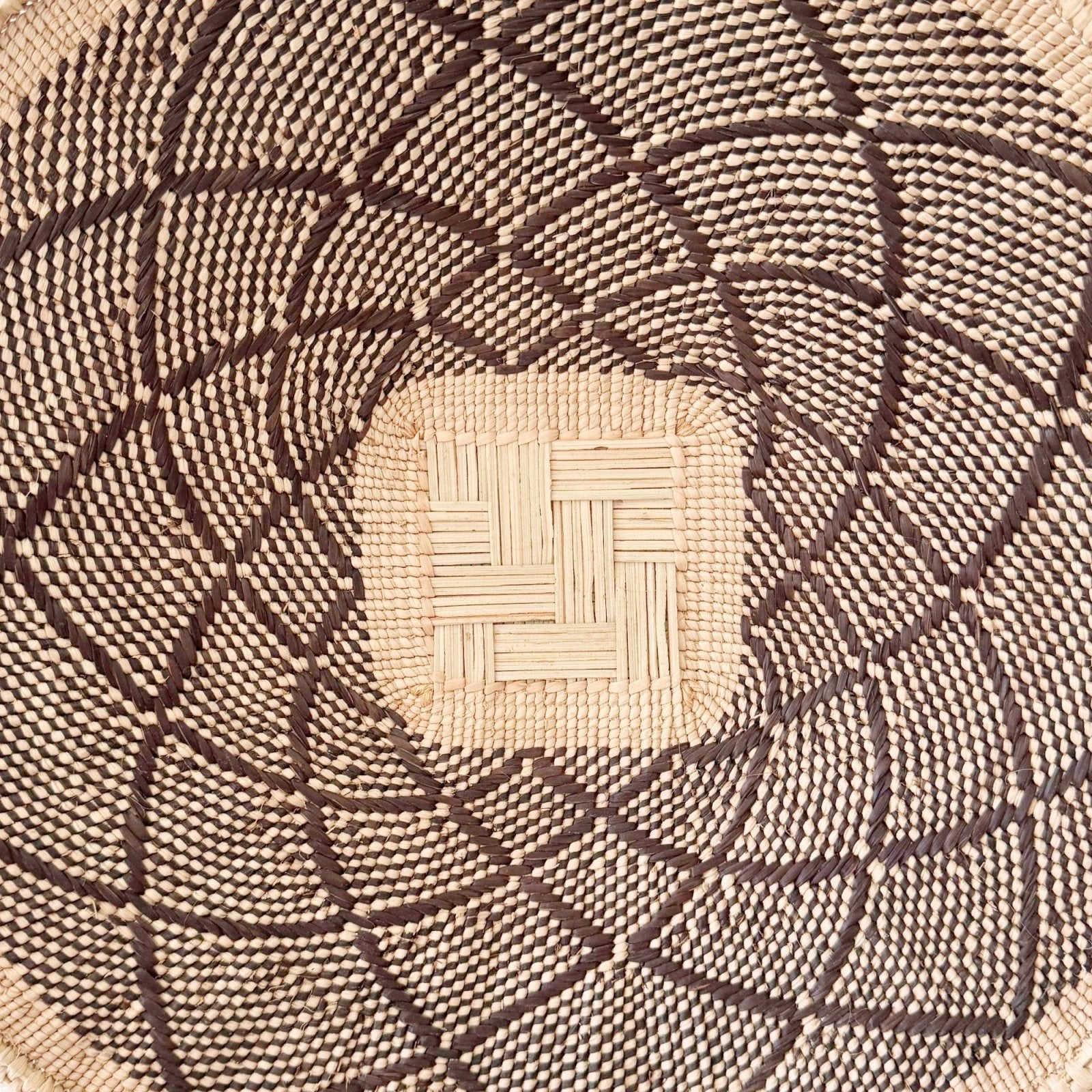 14.5" Hwange Wall Basket #H120 - Amsha