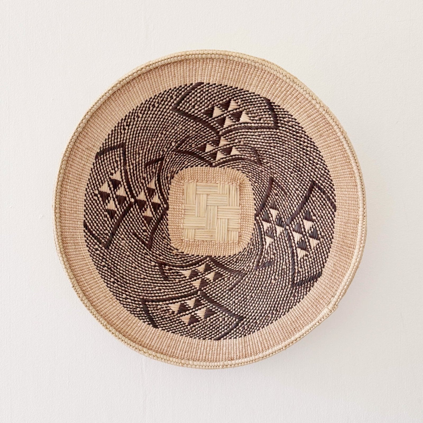 15" Hwange Wall Basket #H118 - Amsha