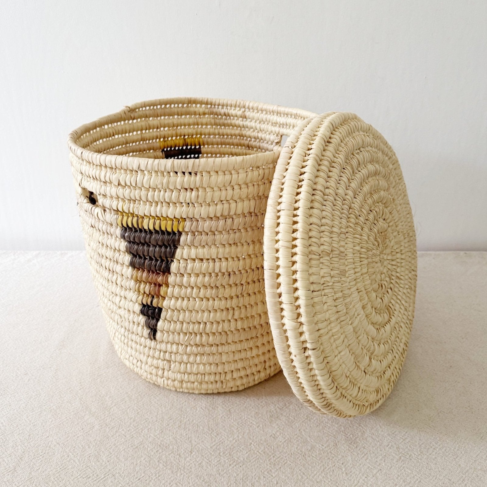 15" Lidded Palm Basket - Triangle - Amsha