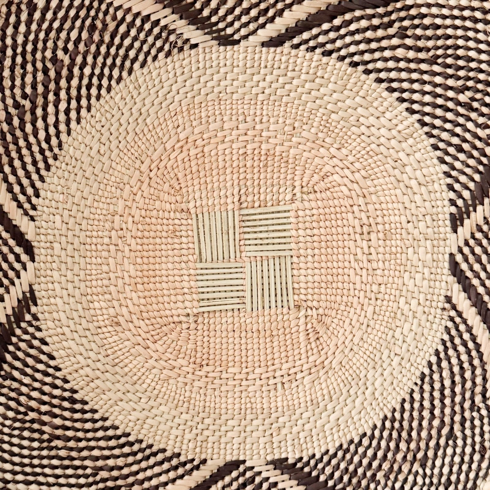 15.5" Binga Wall Basket I002 - Amsha