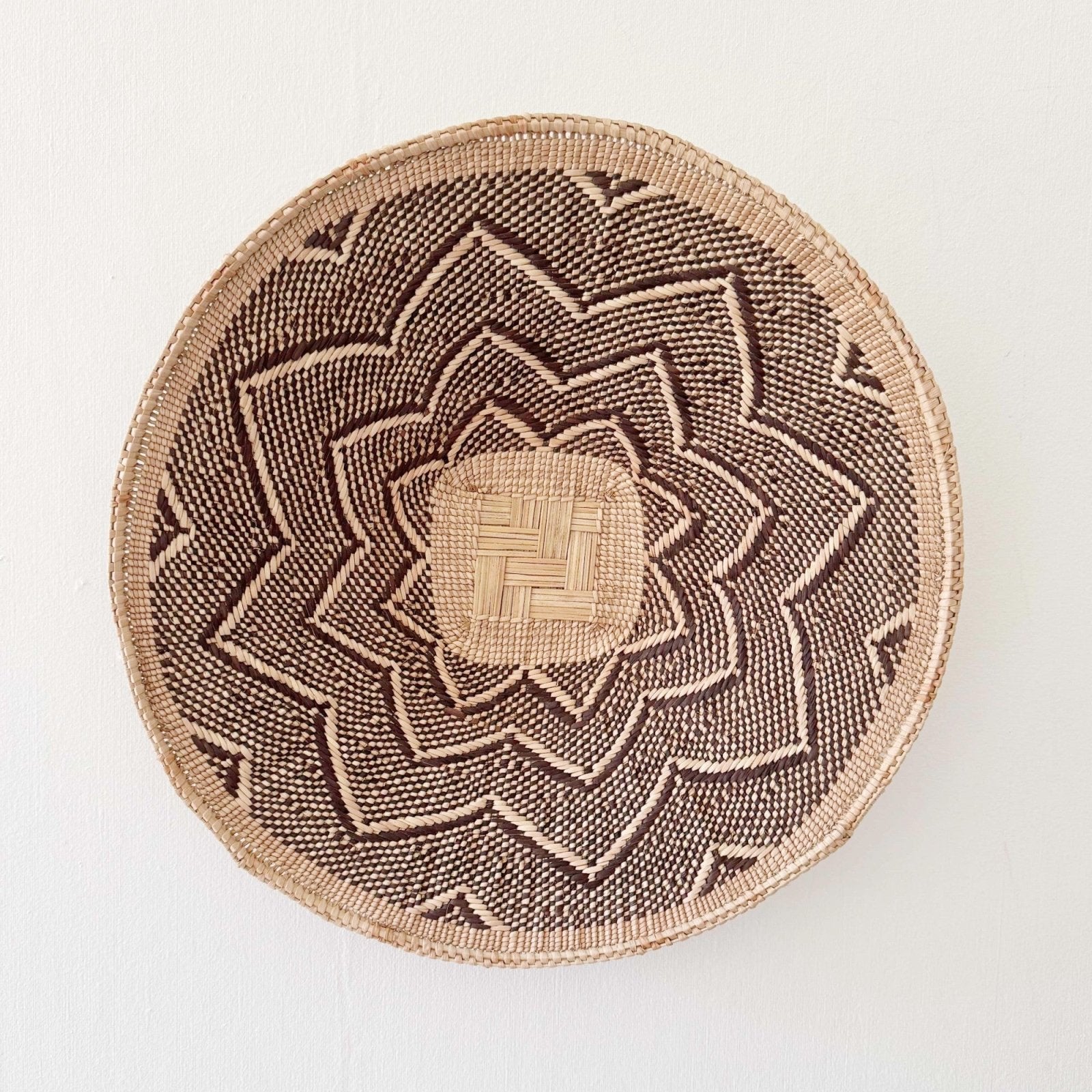 15.5" Hwange Wall Basket #H119 - Amsha