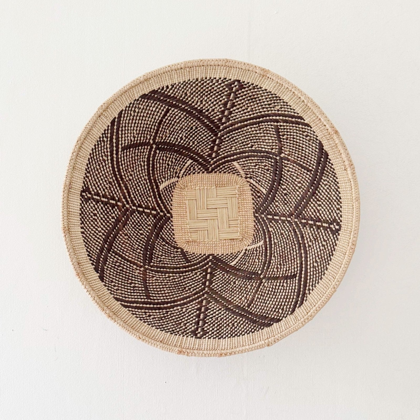 15.5" Hwange Wall Basket H203 - Amsha