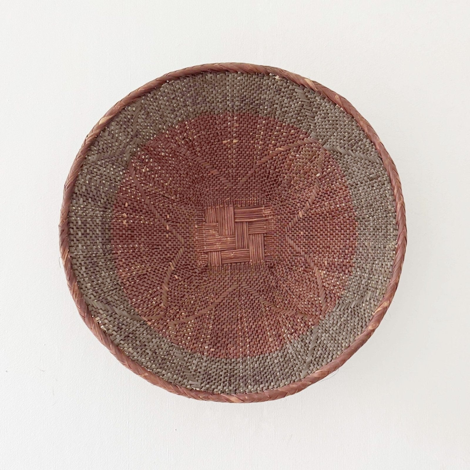 16" Binga Wall Basket I038 - Amsha