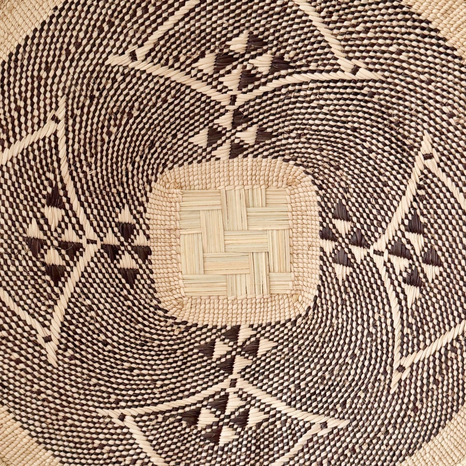 16" Hwange Wall Basket #H132 - Amsha