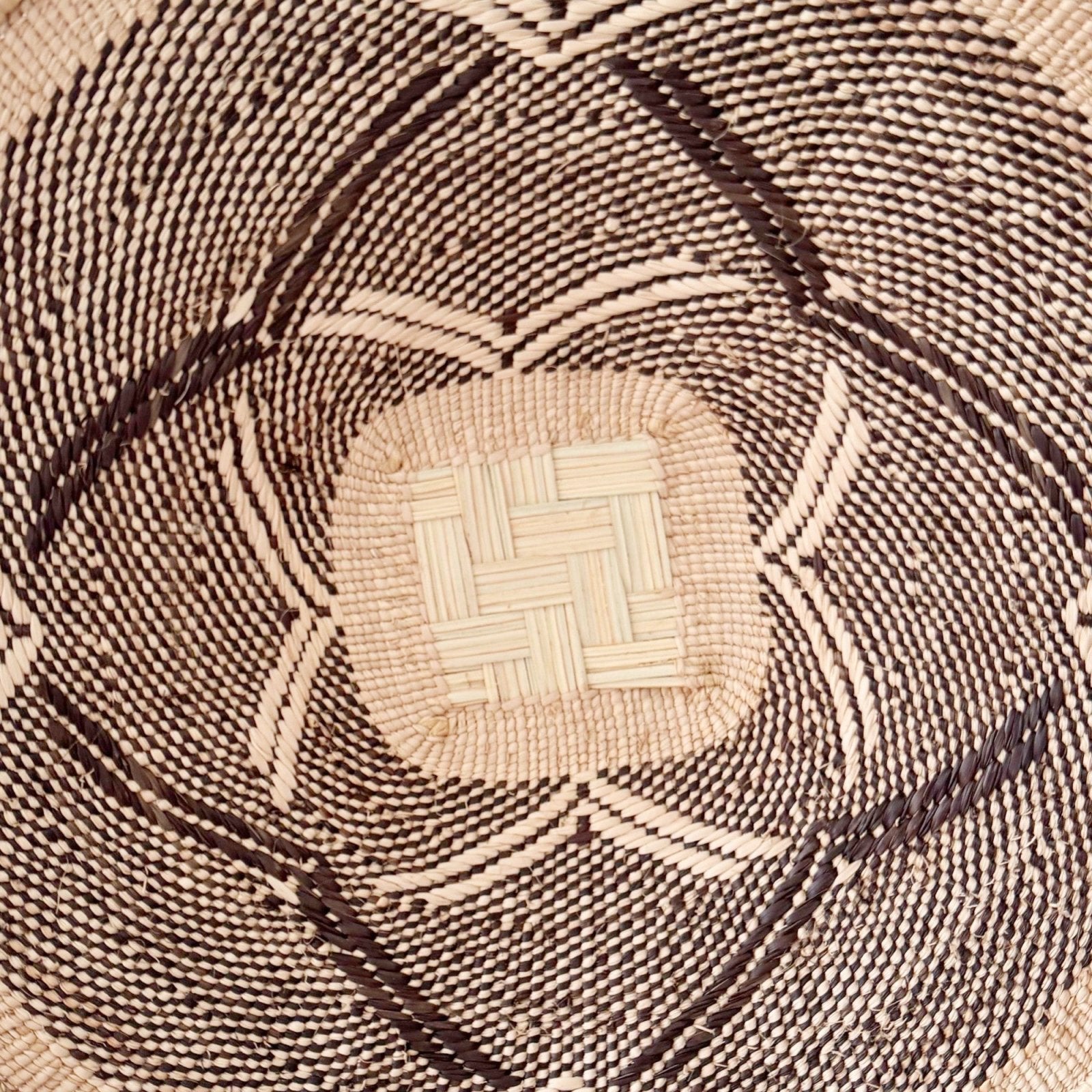 16" Hwange Wall Basket #H138 - Amsha