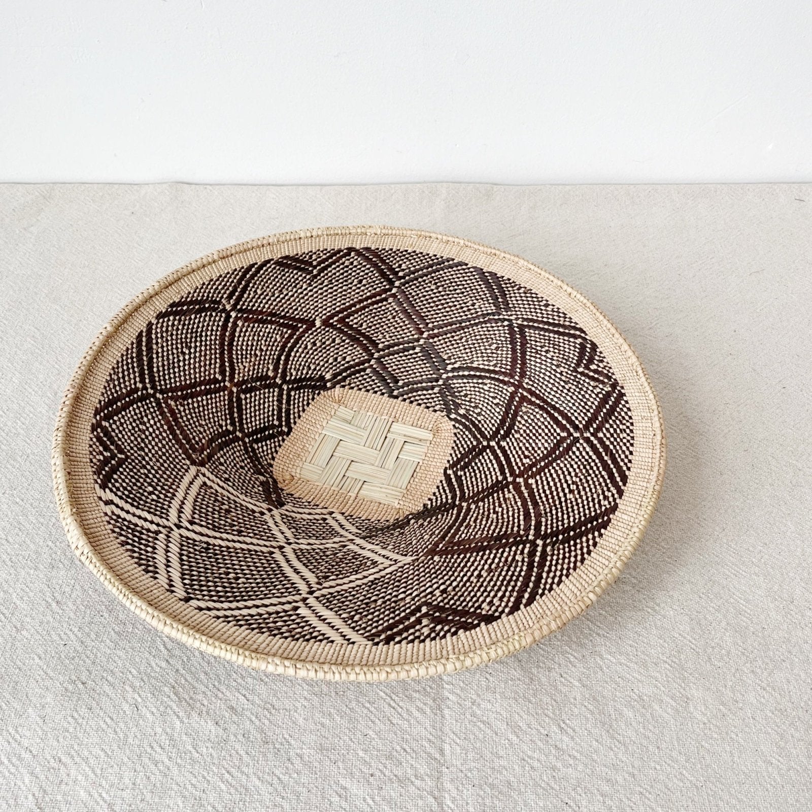 16.5" Hwange Wall Basket #H022 - Amsha