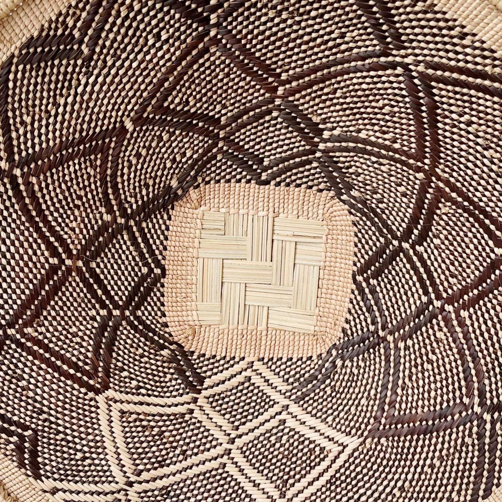 16.5" Hwange Wall Basket #H022 - Amsha