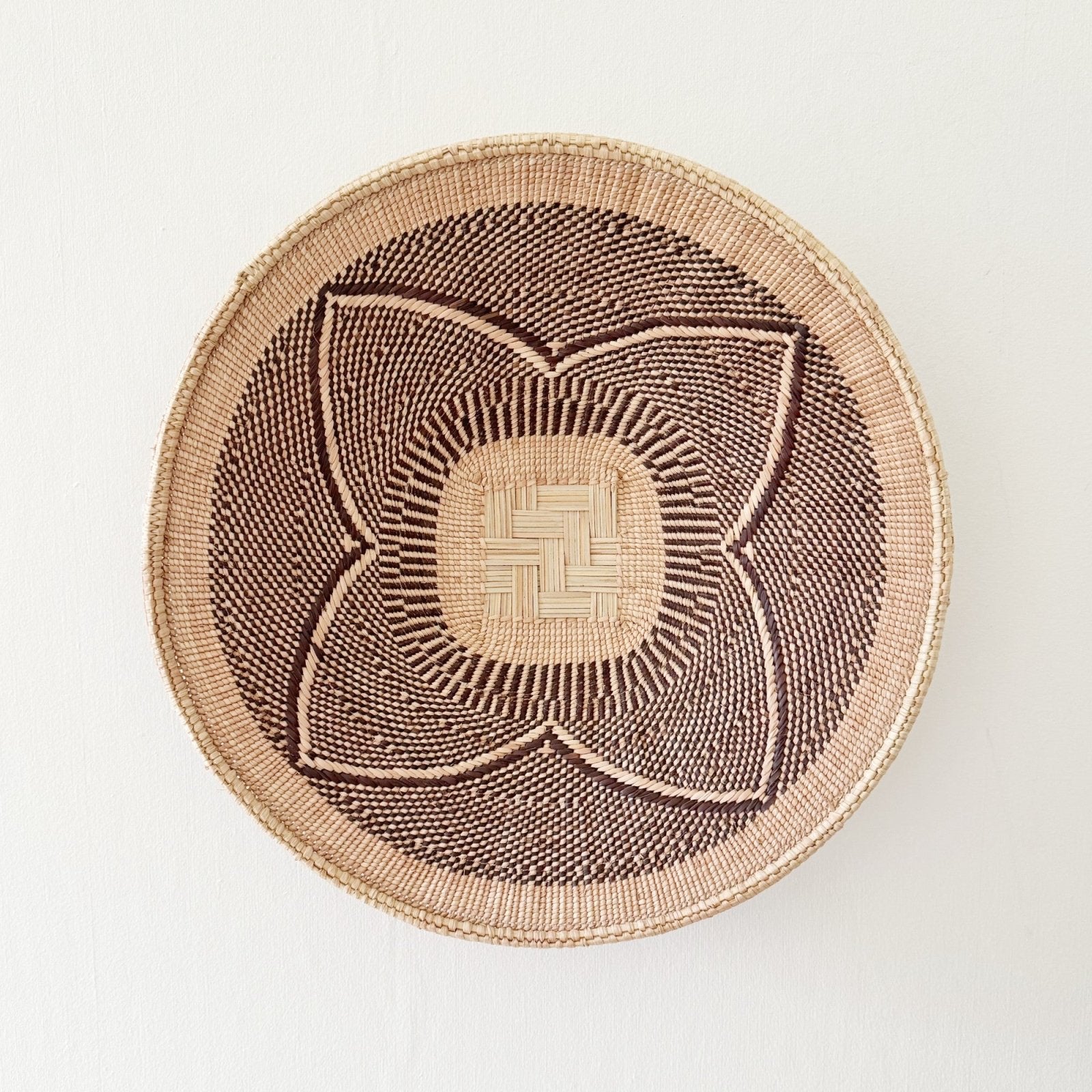 16.5" Hwange Wall Basket #H149 - Amsha