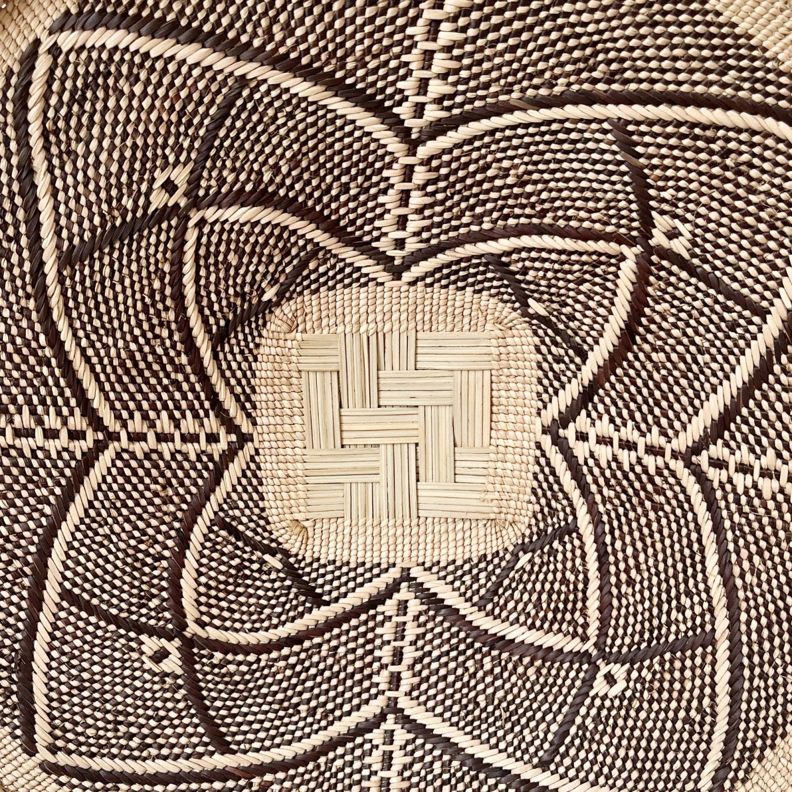 17" Hwange Wall Basket #H023 - Amsha