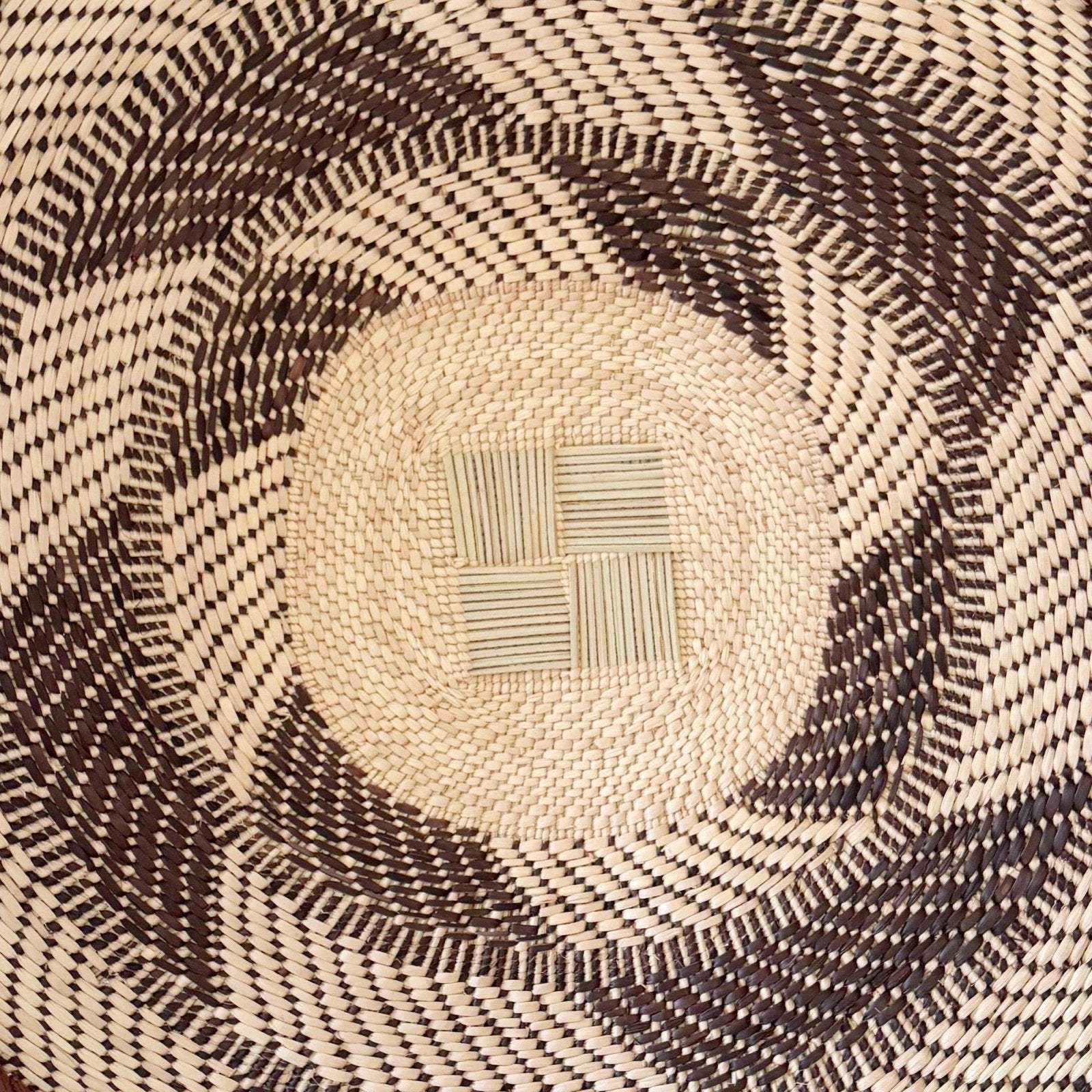 19" Binga Wall Basket J030 - Amsha