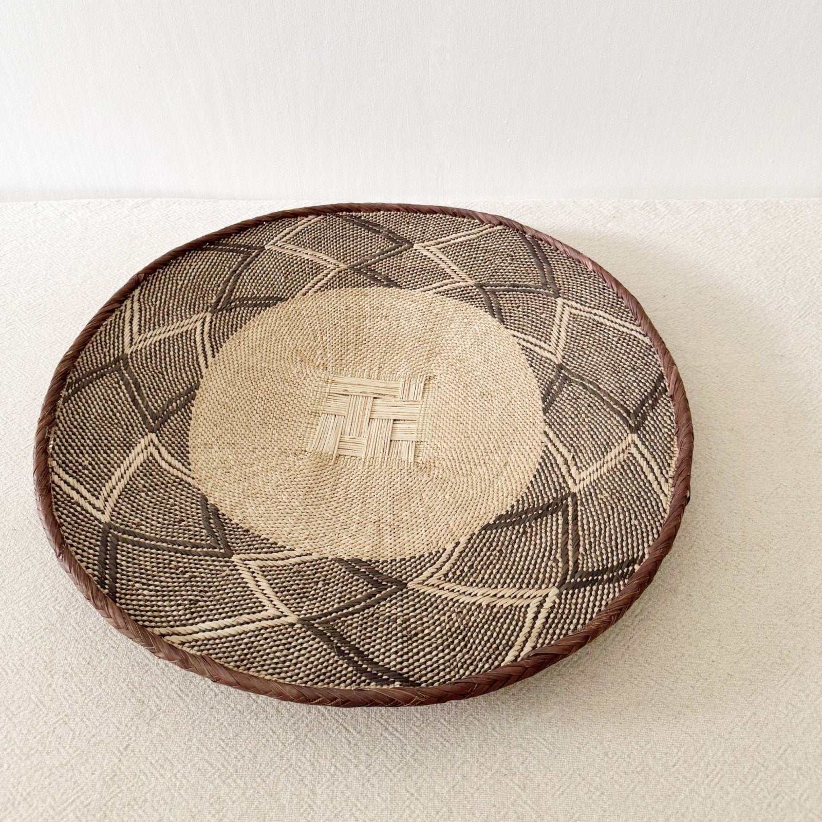 22.5" Binga Wall Basket I015 - Amsha