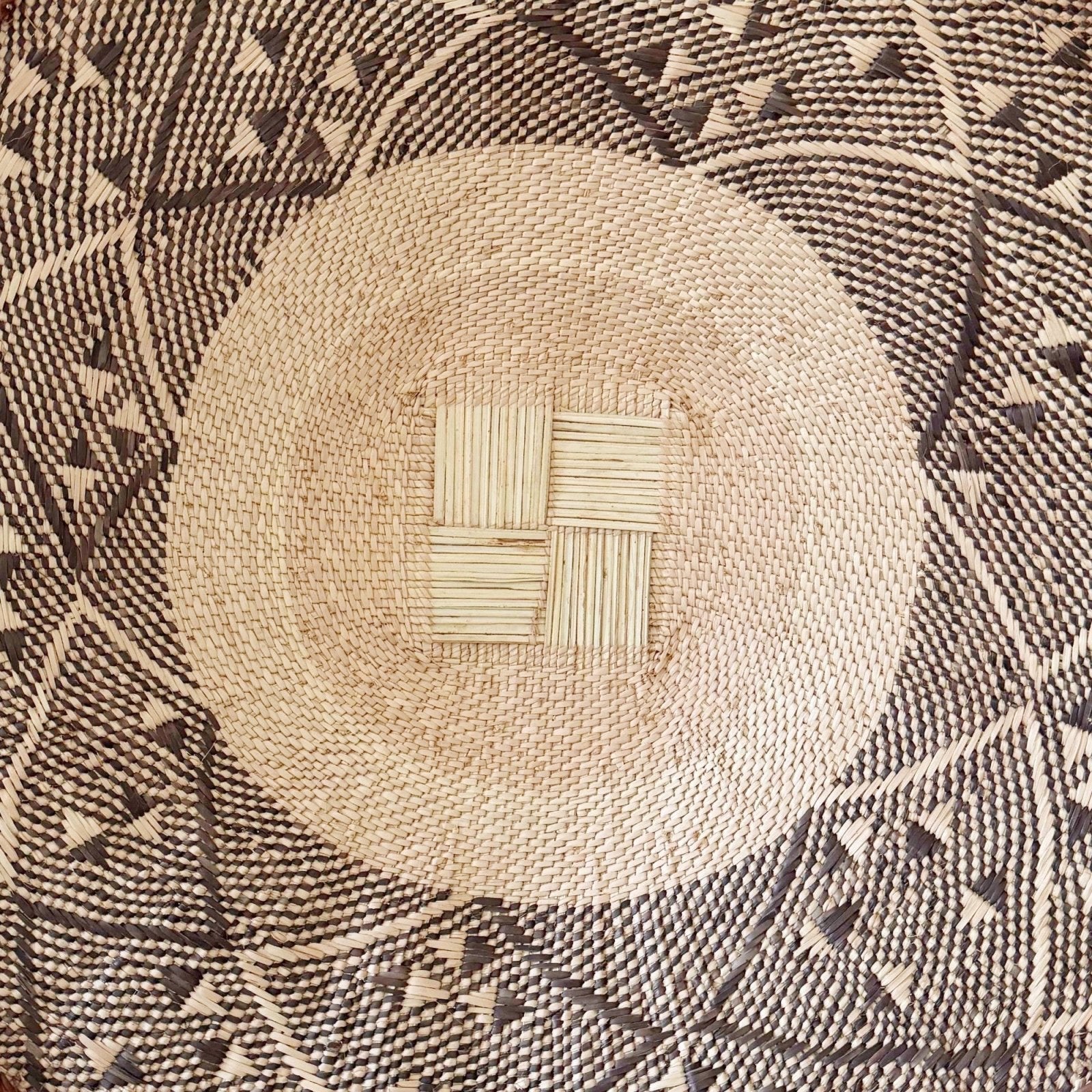 22.5" Binga Wall Basket J033 - Amsha