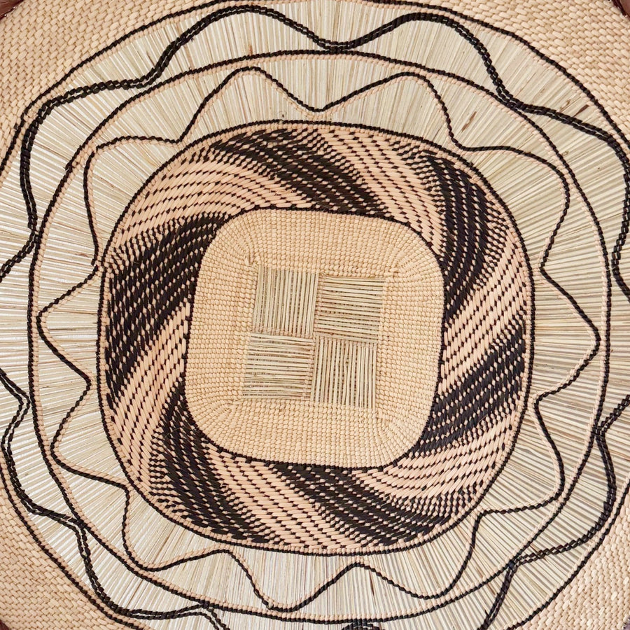 22.5" Binga Wall Basket #J036