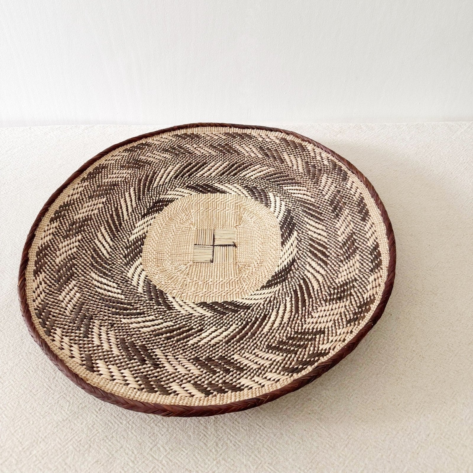 23.5" Binga Wall Basket I020 - Amsha