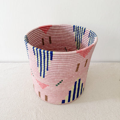 14" Storage Plant Basket: Ipekwa