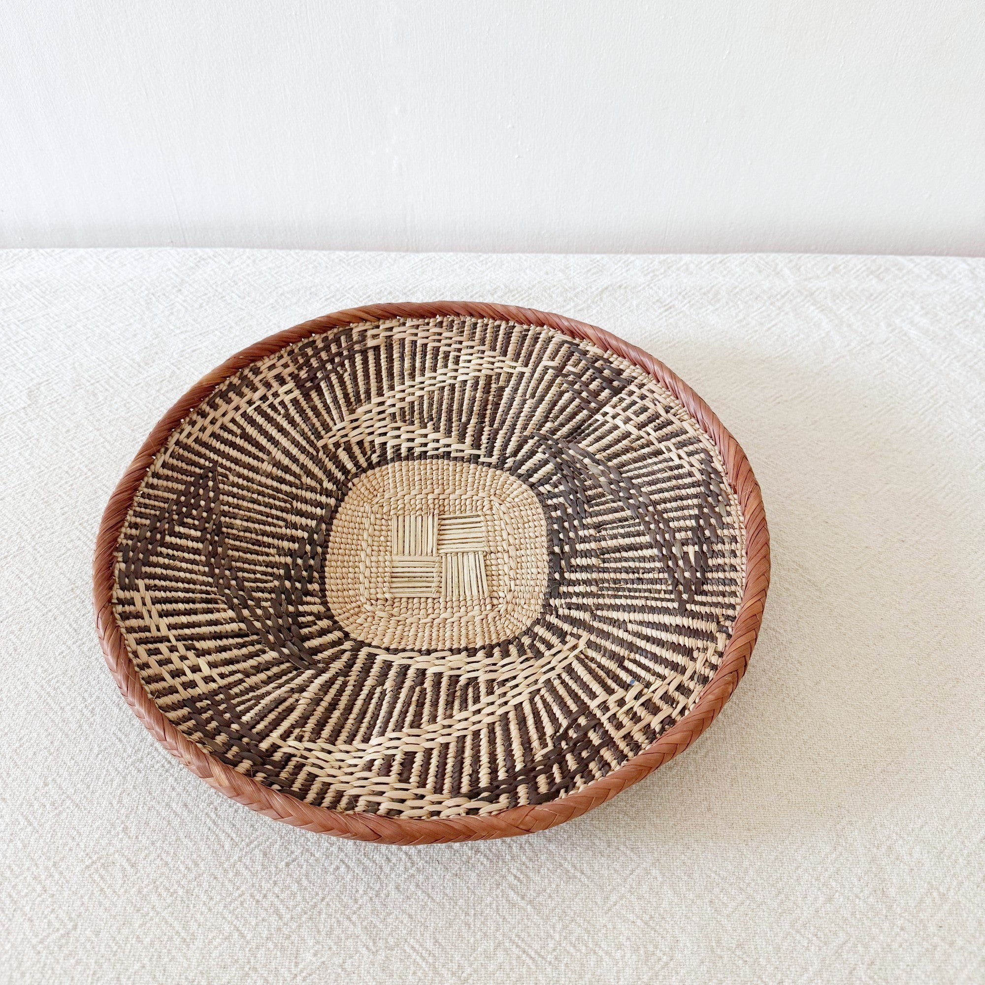 14" Binga Wall Basket #J017