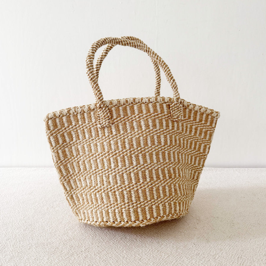 Medium Sisal Tote: Zigzag