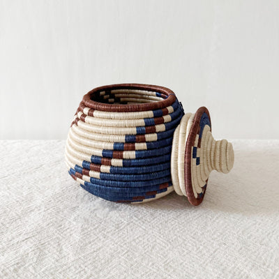 Lidded Treasure Basket: Kabobo