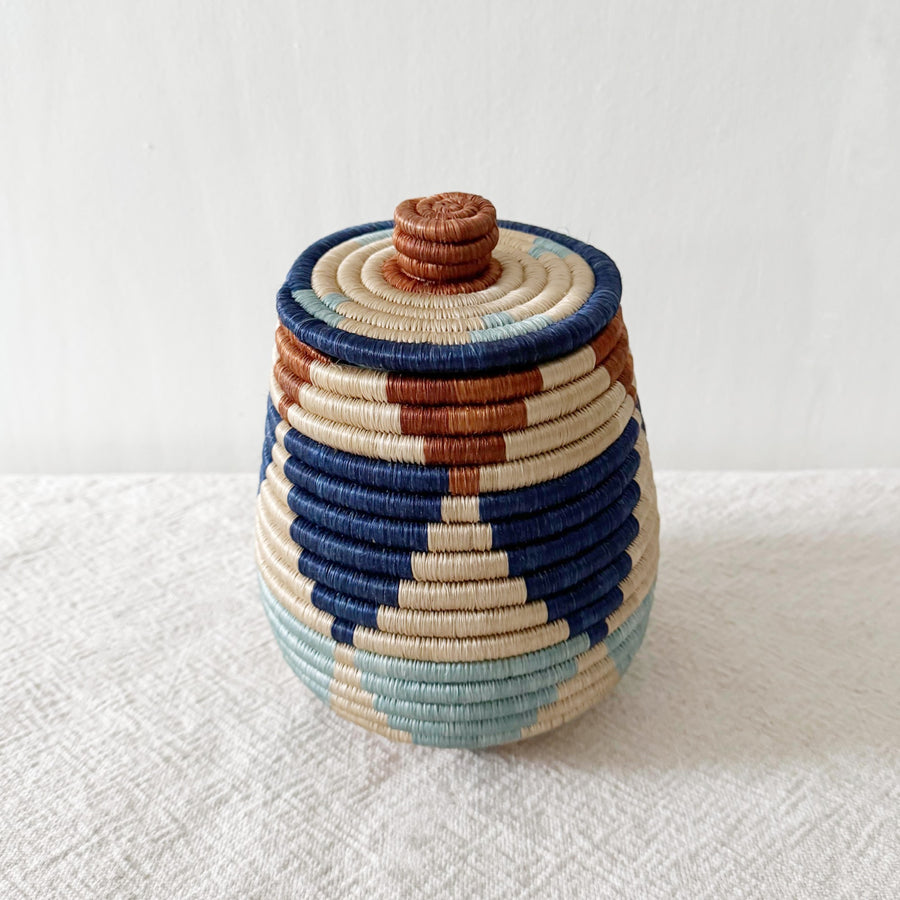 Lidded Treasure Basket: Kimoto