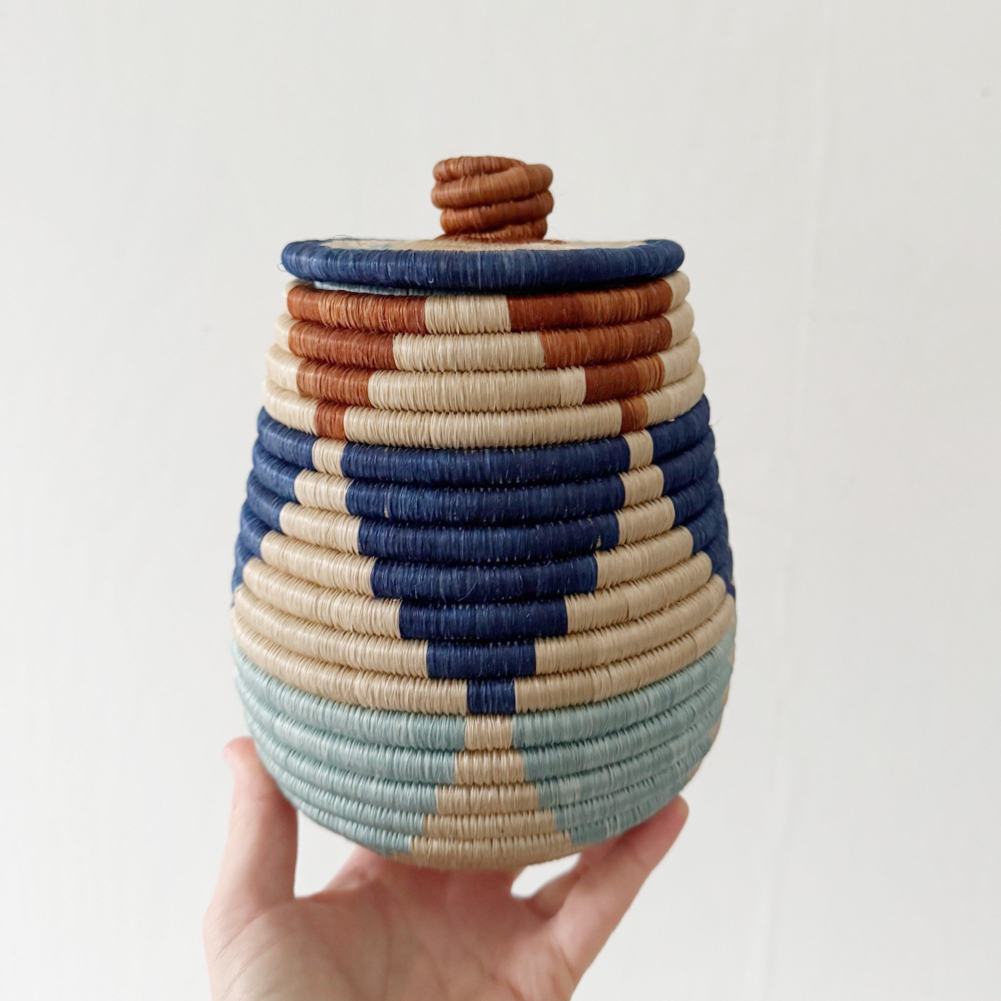 Lidded Treasure Basket: Kimoto