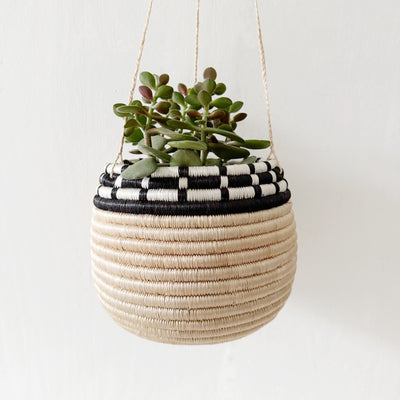 Hanging Woven Planter- Dusasa