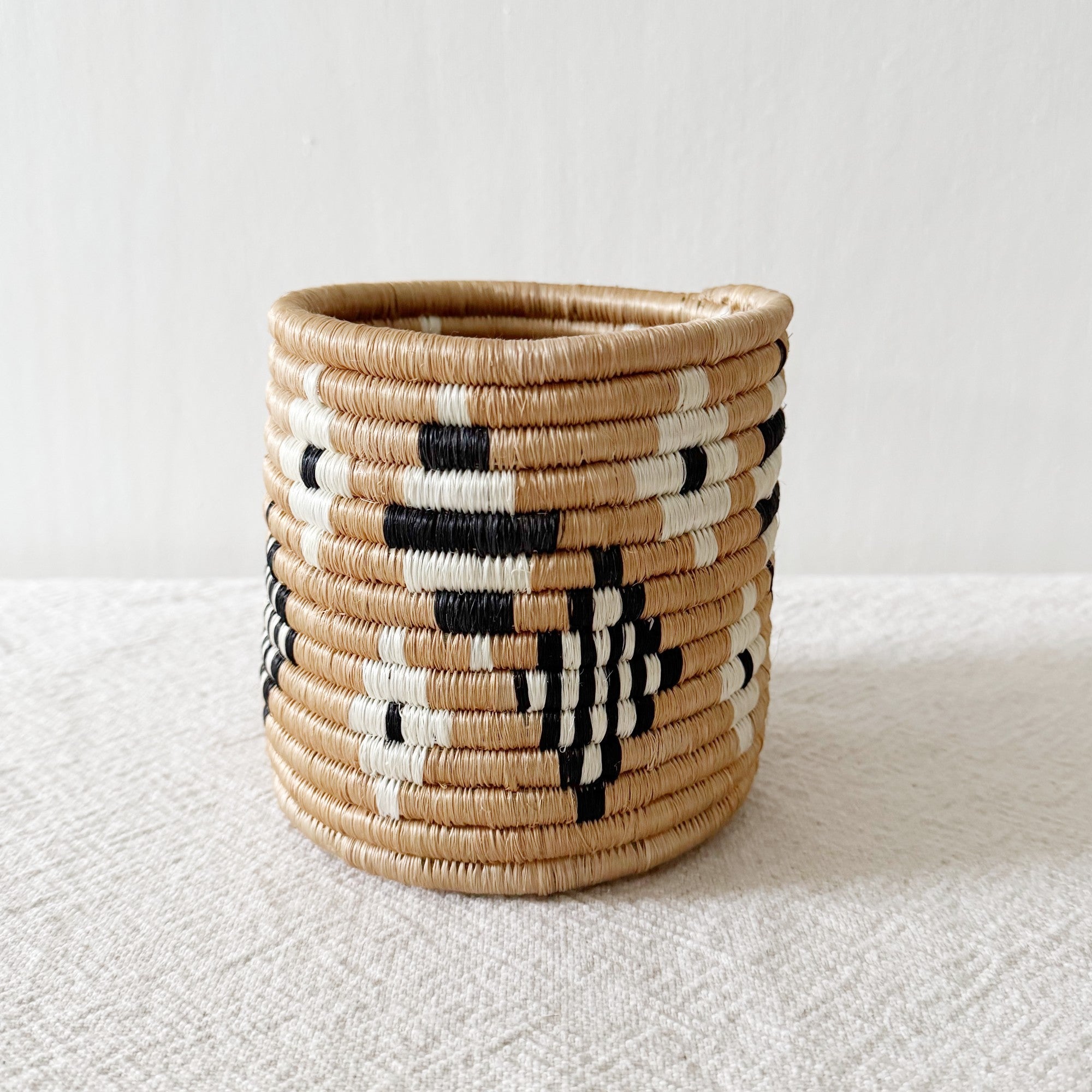 Storage Plant Basket: Teza
