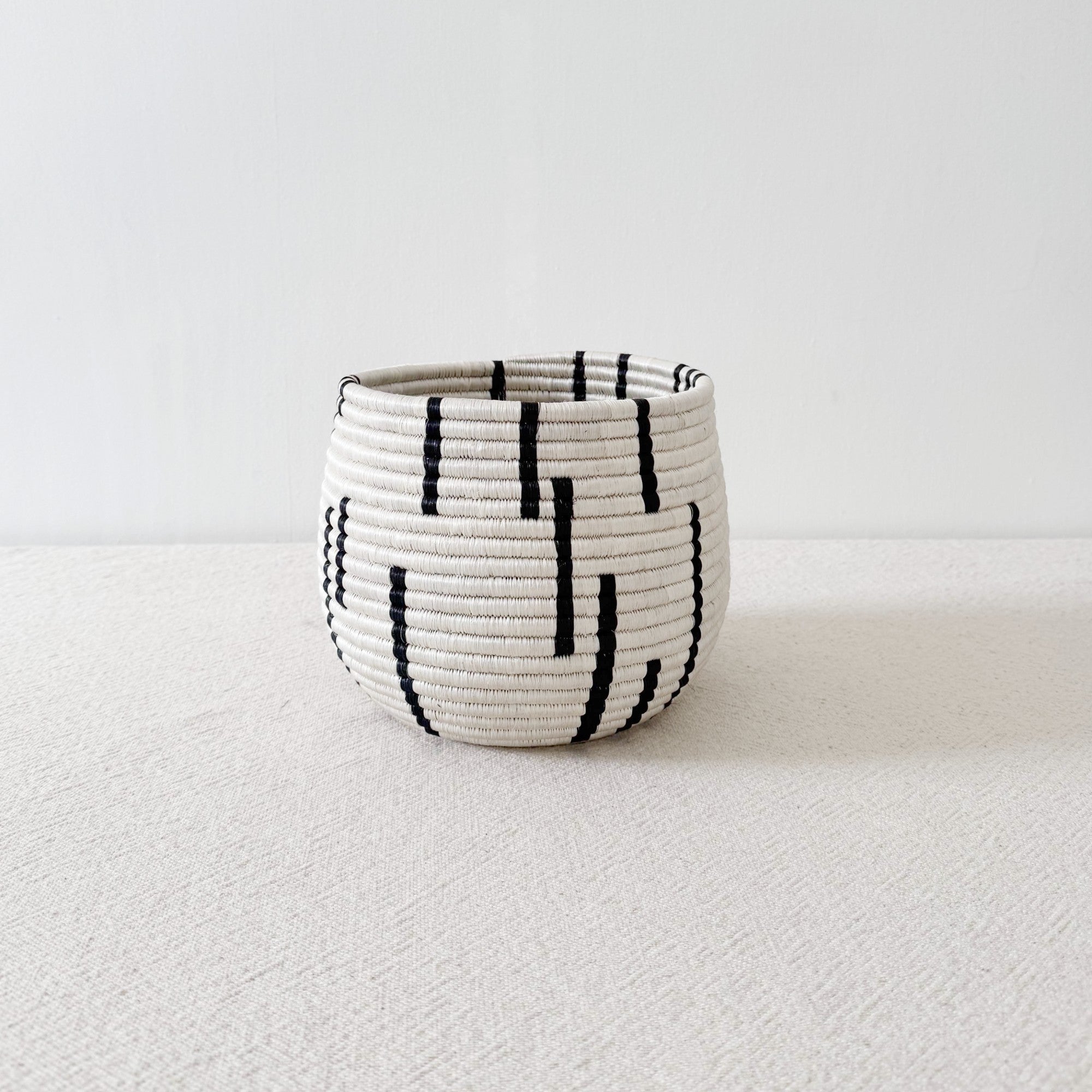 Honey Pot Basket: Mugano