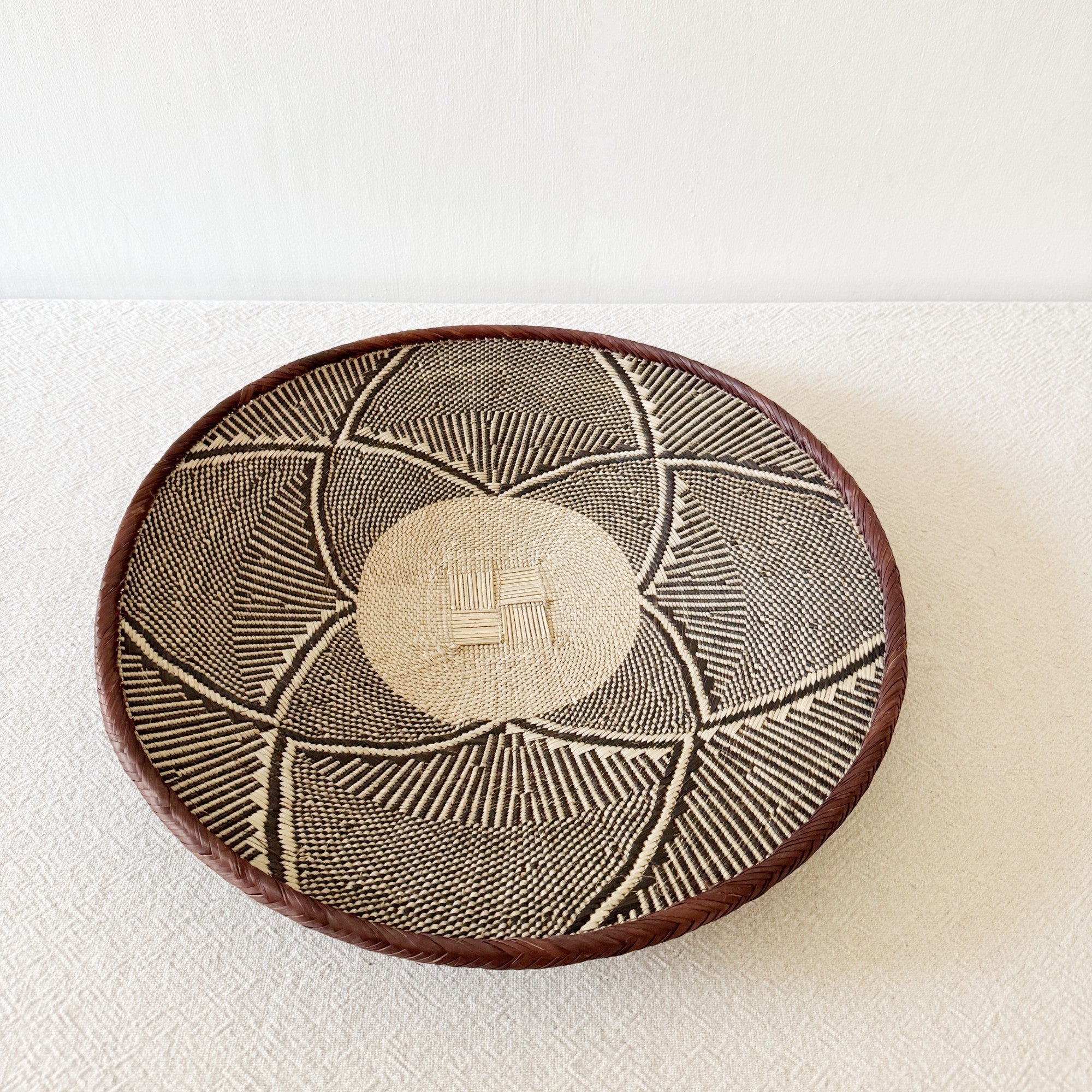 19.5" Binga Wall Basket #G065