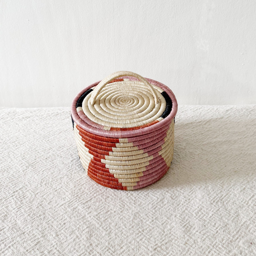Lidded Treasure Basket: Kimba