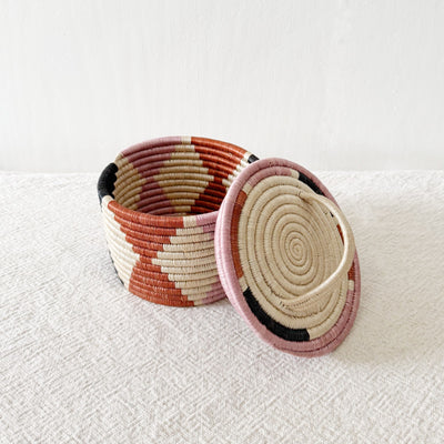 Lidded Treasure Basket: Kimba