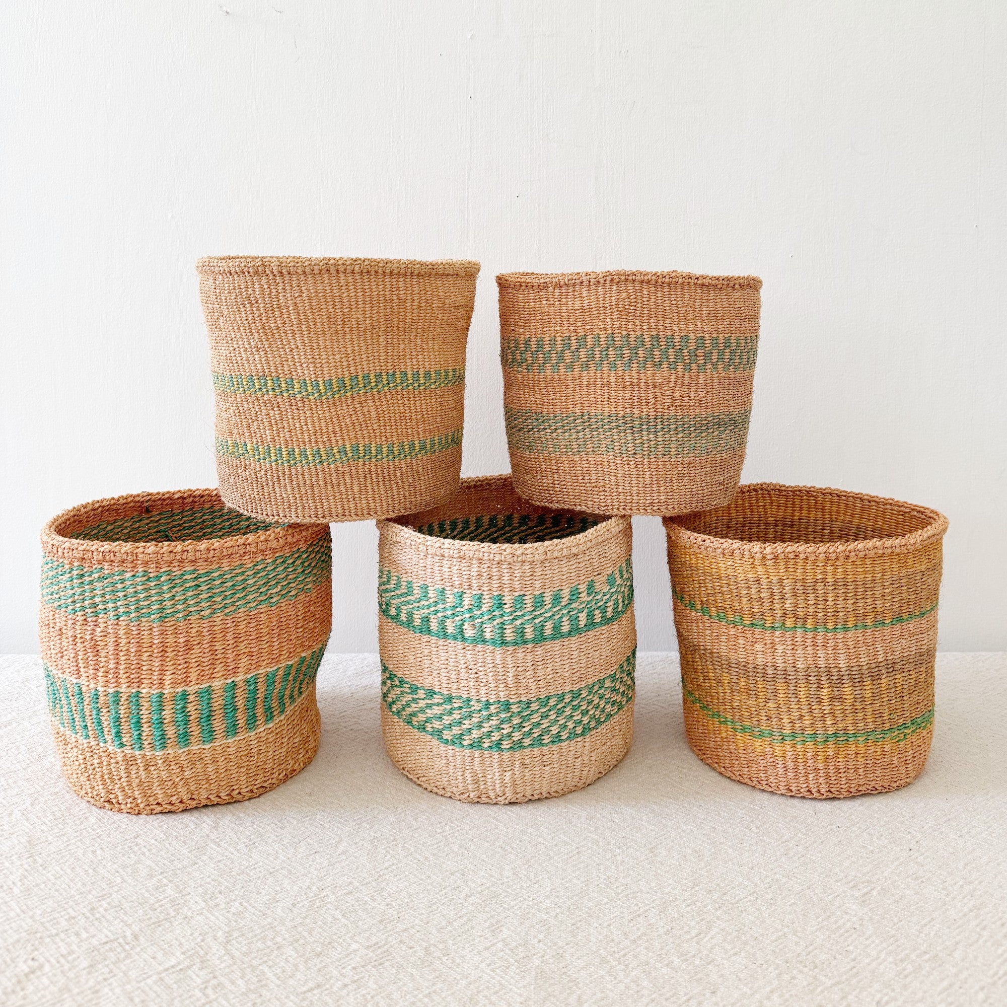 7" - 8" Storage Basket Assortment 990