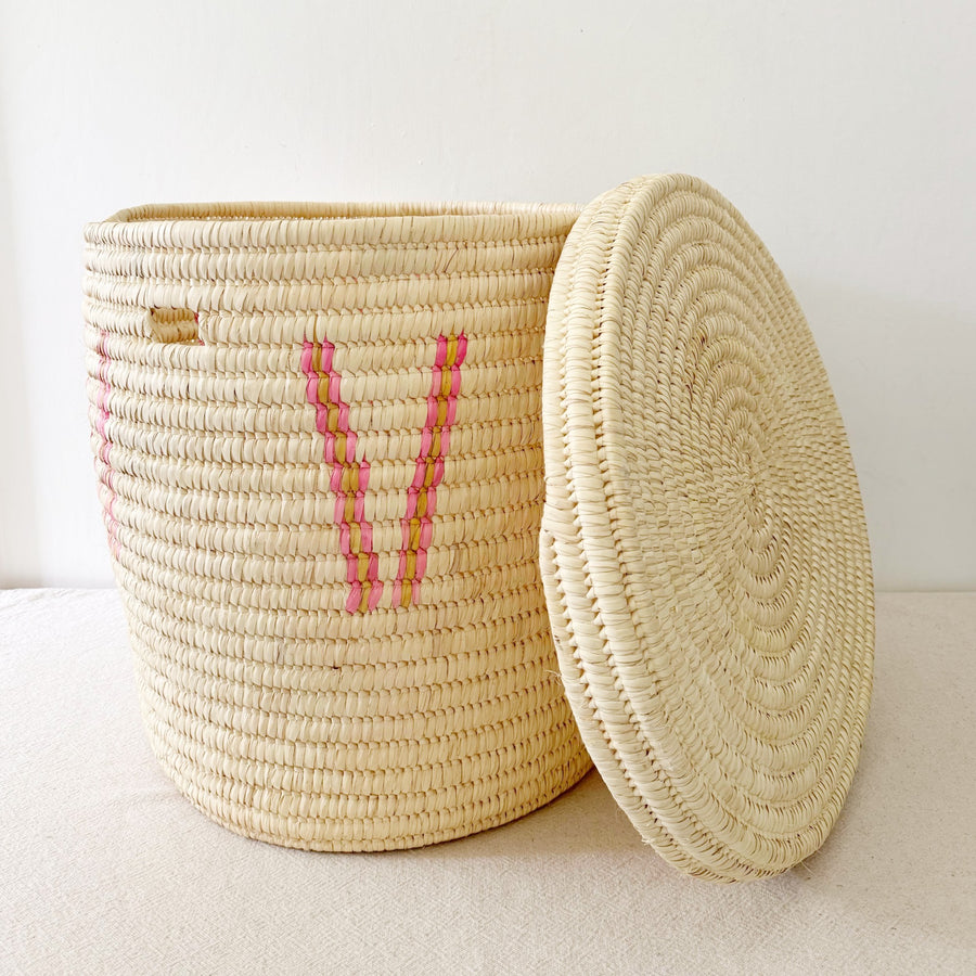 21" Lidded Palm Basket- Pink V