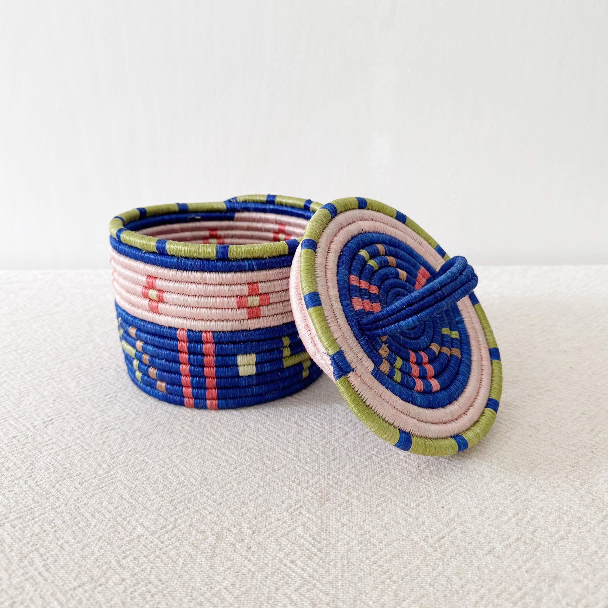 Lidded Treasure Basket: Ibamba