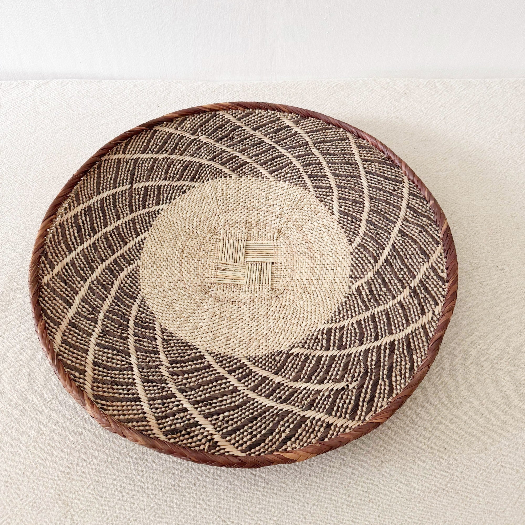 19.5" Binga Wall Basket #I009