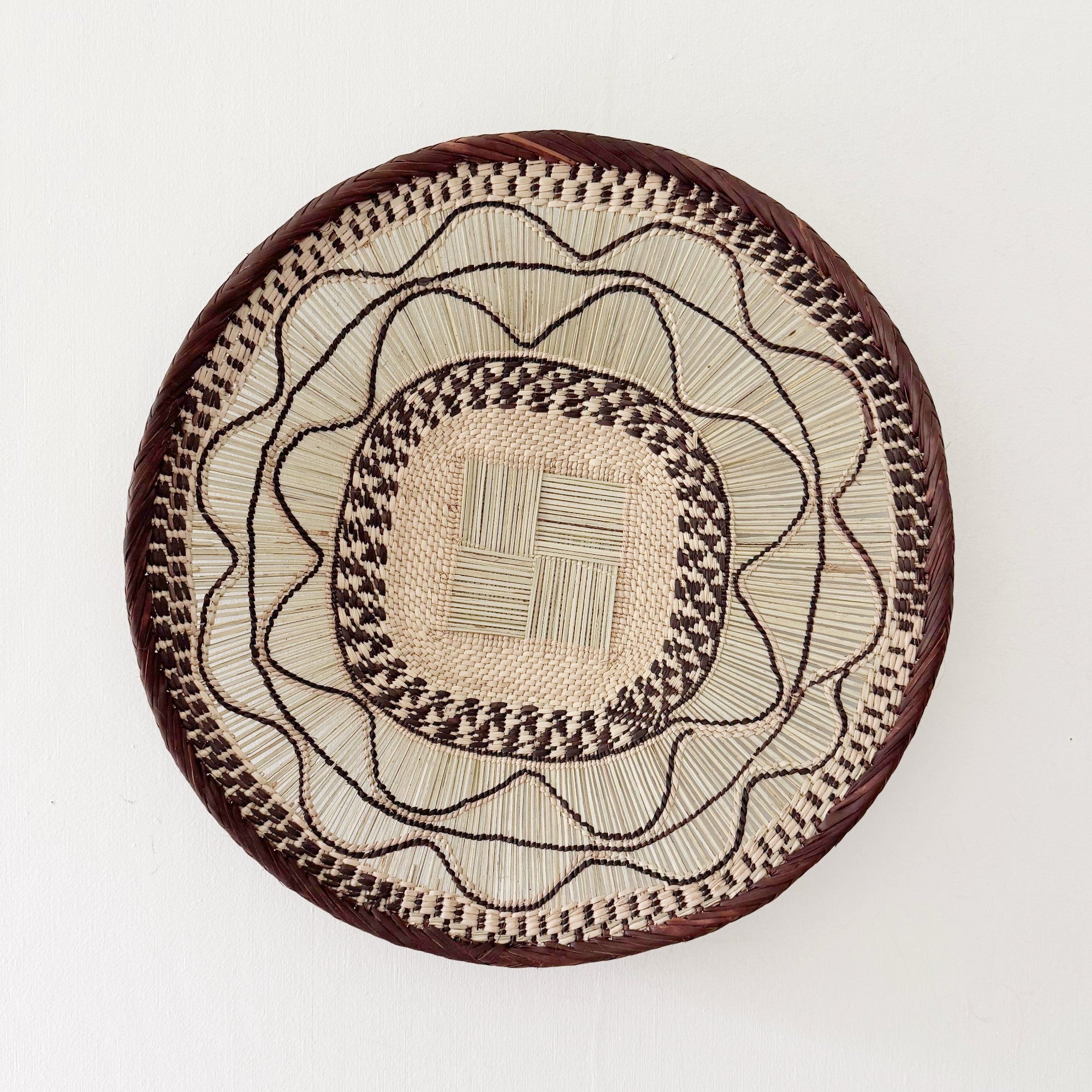 19" Binga Wall Basket #I008