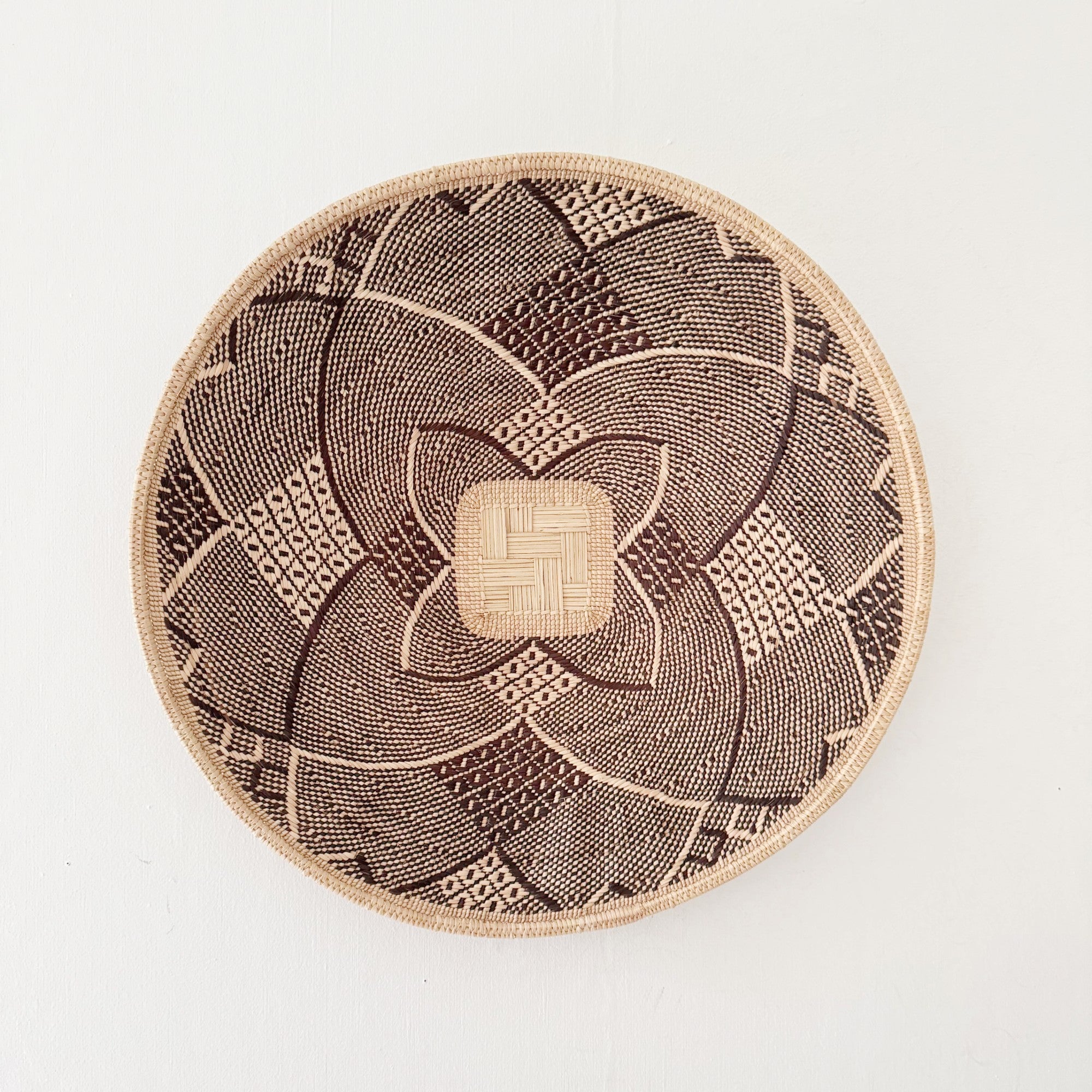 18.5" Hwange Wall Basket #H219