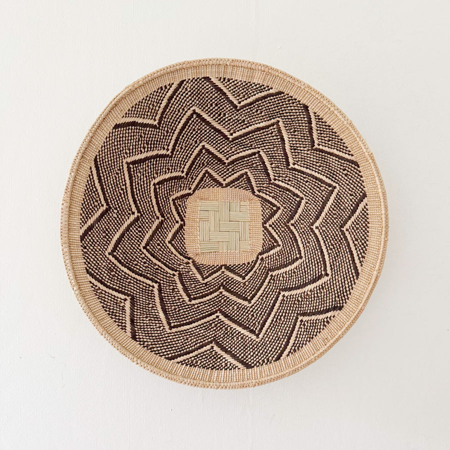 17.5" Hwange Wall Basket #H207