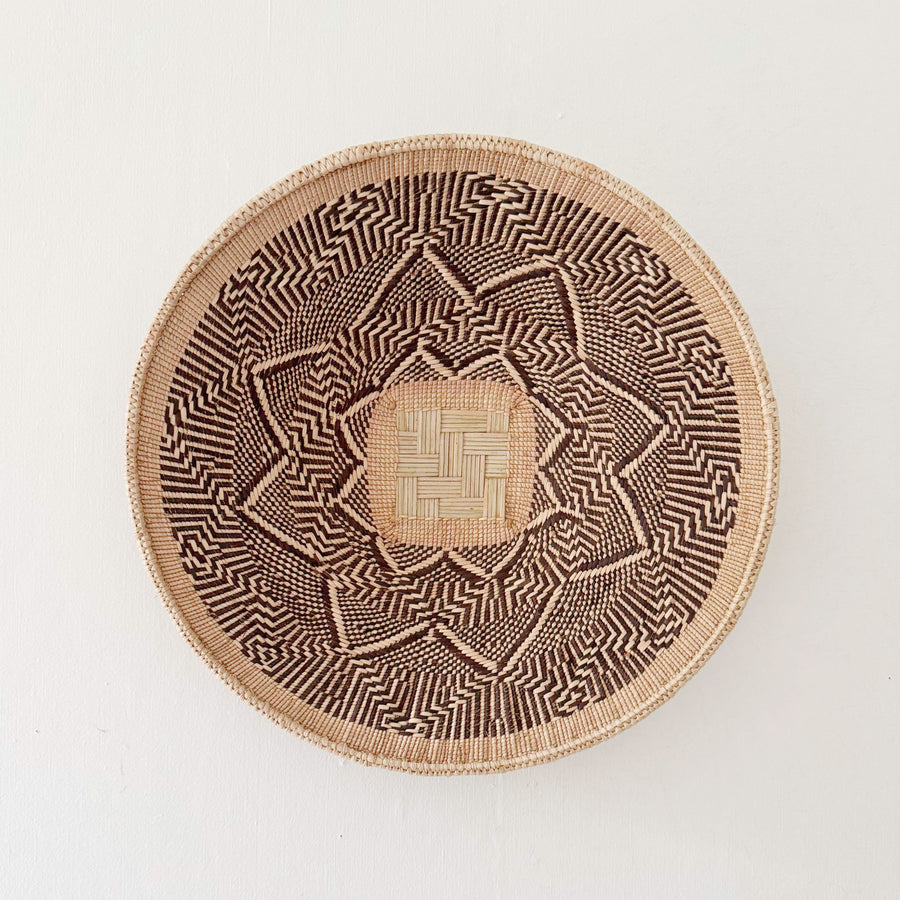 17" Hwange Wall Basket #H206