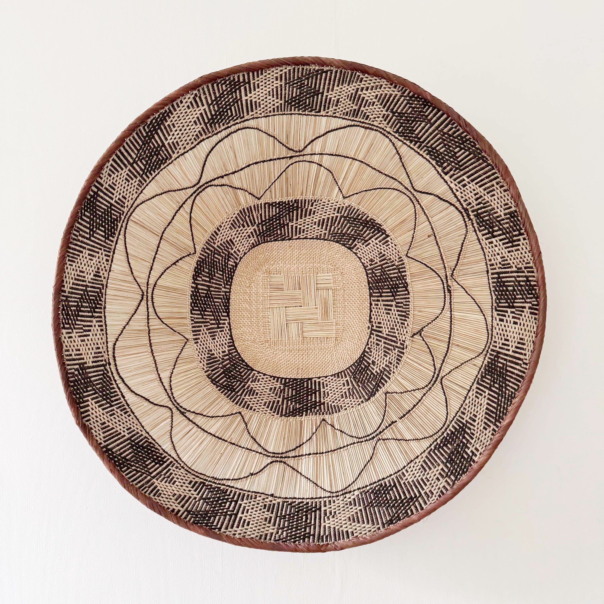 28.5" Binga Wall Basket #I052