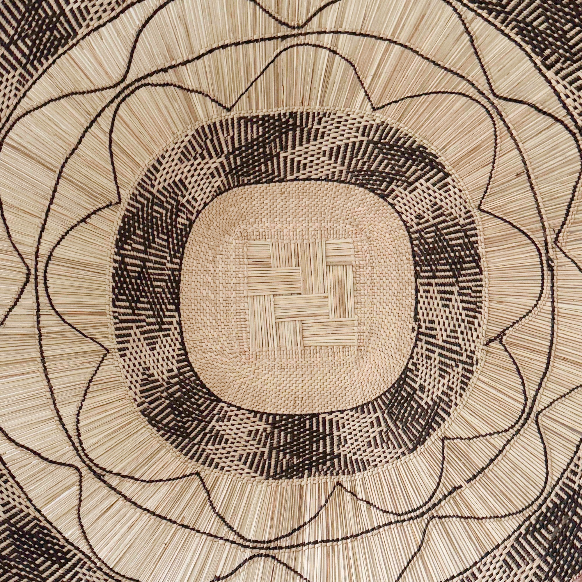 28.5" Binga Wall Basket #I052