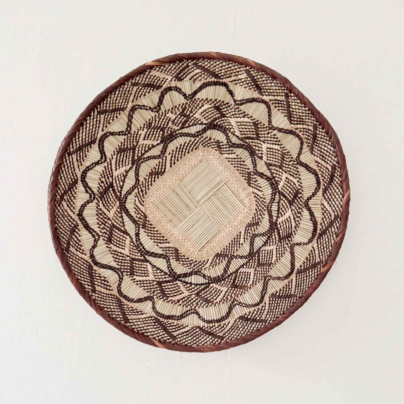 16" Binga Wall Basket #I046