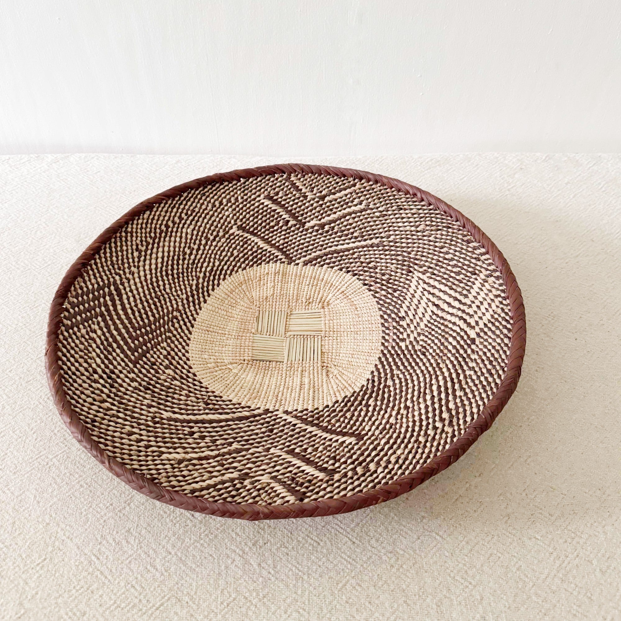 16" Binga Wall Basket #I045