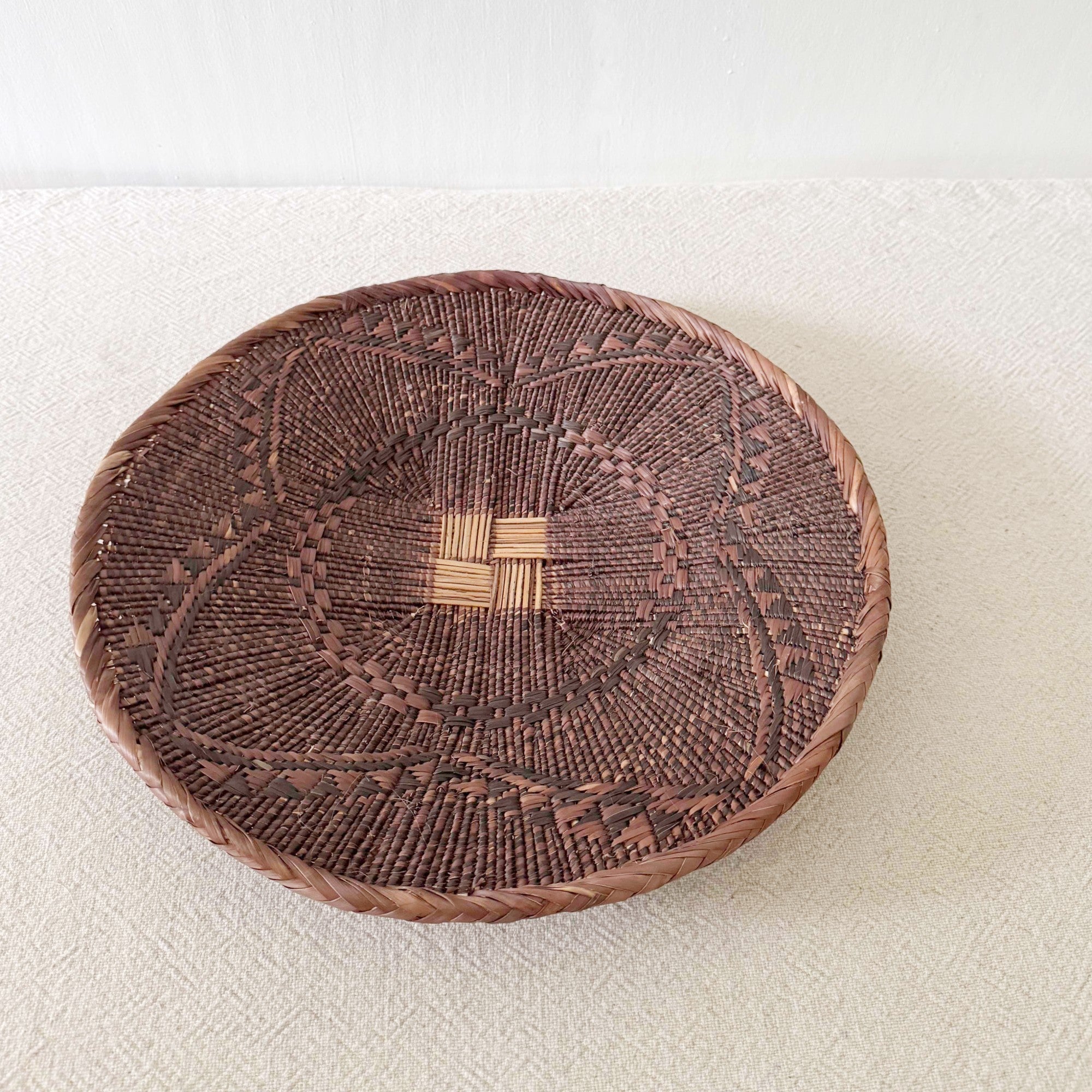 15.5" Binga Wall Basket #I042