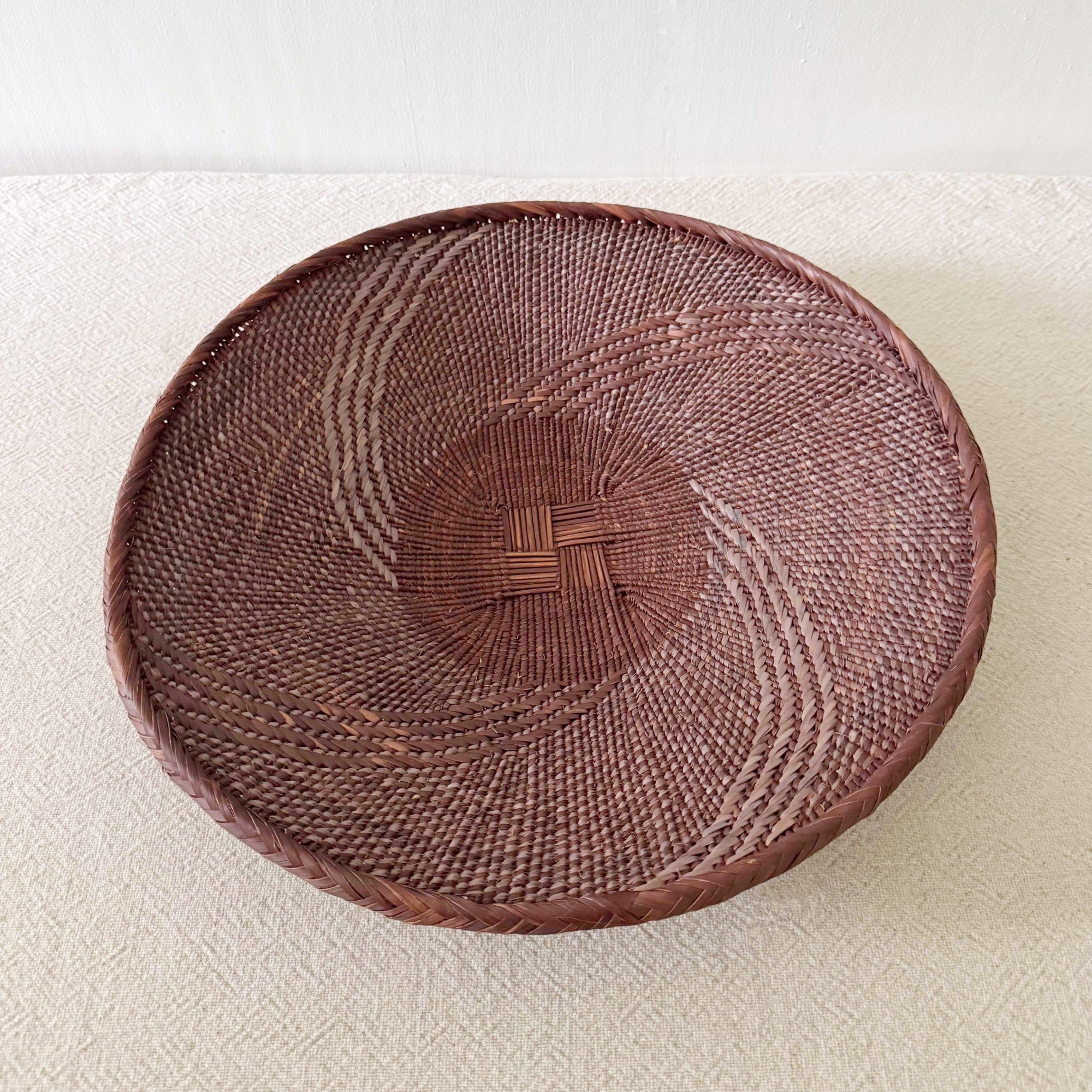 16" Binga Wall Basket #I039