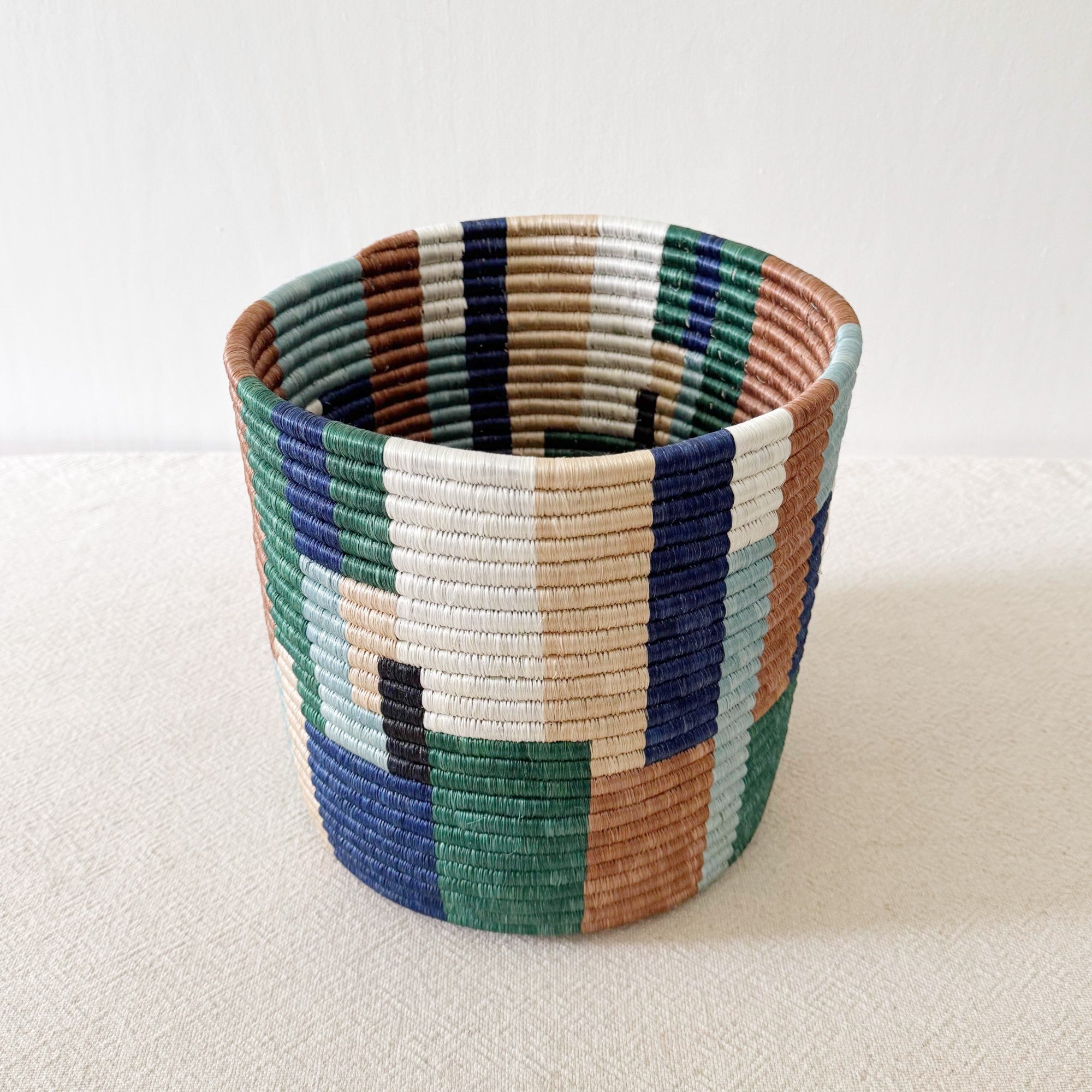 Storage Plant Basket: Shonga