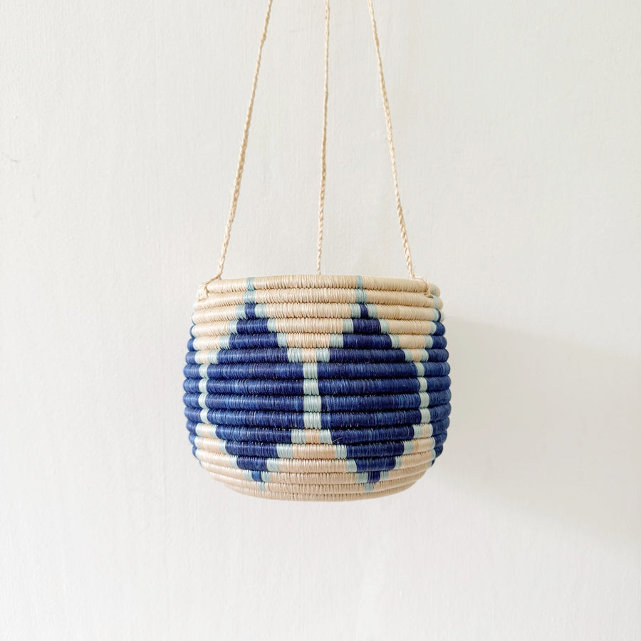 Hanging Woven Planter - Gasura - Amsha